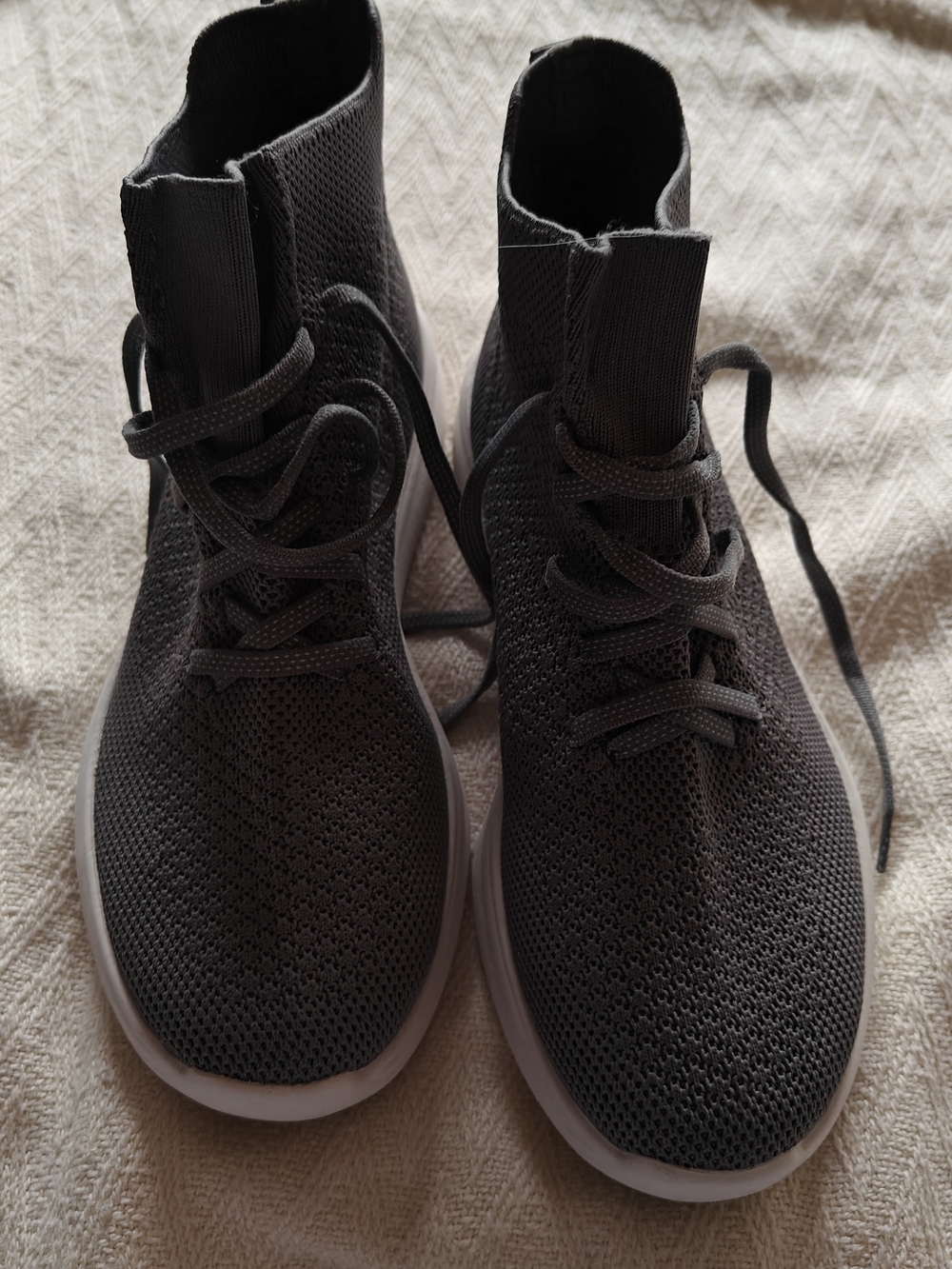 Clark Grey Knit High-Top Athletic Sneakers